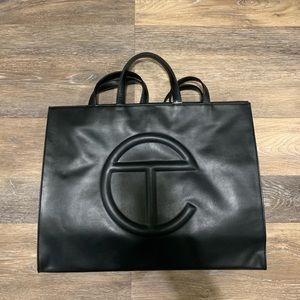 🤩 Large Black Authentic Telfar Shopper 🤩